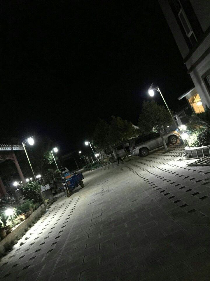 一體化太陽能路燈11